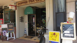 駅前の喫茶店
