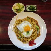 横手焼きそばが食べられます