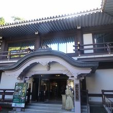 今ひとつ、興味引かず