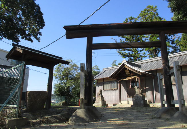 春日神社 (瀧谷神社)