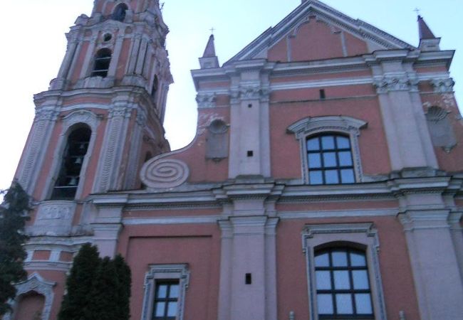 宿泊ホテルのすぐ近くで、いつも目印にしていました