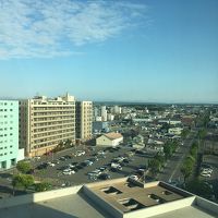 お部屋から。今回は線路側。