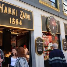 イスティクラル通りのお店