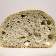 アールグレイホワイトチョコ　断面