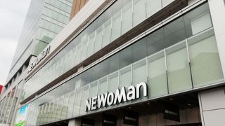 オシャレなショッピングモール