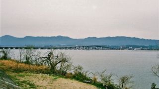 琵琶湖のネックレス？