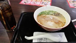 ちゃぶ屋とんこつらぁ麺（サイアムスクエア店） 