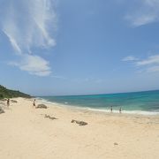 来間島の隠れた人気海岸ならここ！「長間浜海岸」＿来間島（沖縄県）