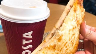 ロンドン生まれのコーヒーチェーン