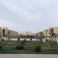 ホテルは旧市街にあるけど、新市街の発展には目を見張る。