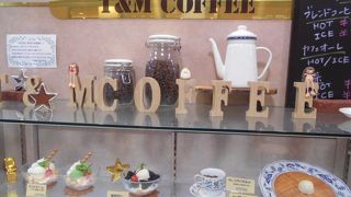 ワッフルと飲み物のひと時