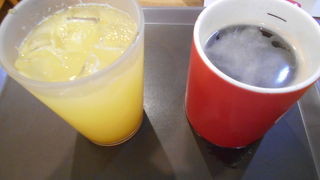 ホリーズ コーヒー (清渓1街店)