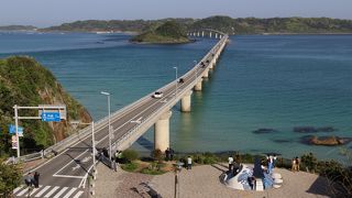 まるで沖縄のような海中道路