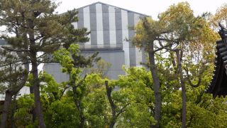 1300年前の東塔、解体修理中