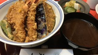 高級な雰囲気の天ぷら屋さん