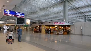 第2ターミナルは人が少ない