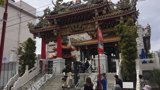 関羽を祀る中華街廟！