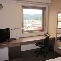 使い勝手が好い長デスク！～