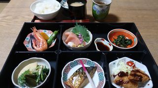 加賀野菜のお惣菜ランチ ♪