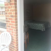 モーテルとしての最低水準は確保か。