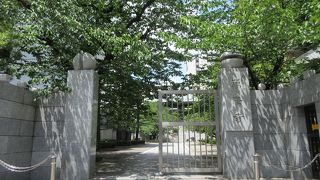 大きな本堂です