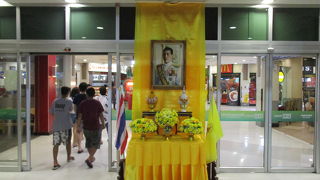 新国王の生誕祭が開催
