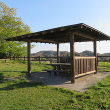 東屋があります