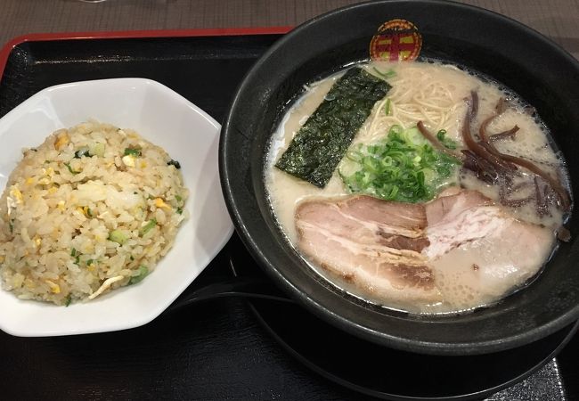 博多豚骨ラーメンまるせん 伊川谷本店 クチコミ・アクセス・営業 博多豚骨ラーメンまるせん 伊川谷本店 クチコミ・アクセス・営業
