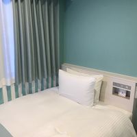 枕元にコンセントと、USB