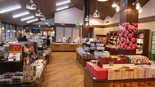 風穴は天然の冷蔵庫