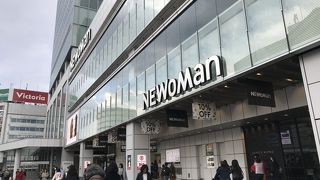 食品街が楽しい