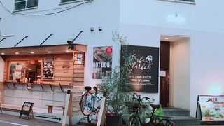 カフェ シャルボン