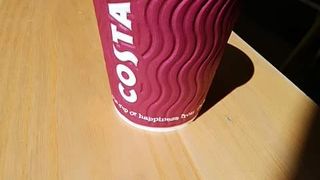 ロンドンの一等地でもリーズナブルにコーヒーが飲めました