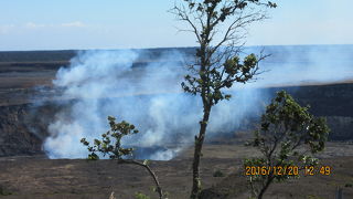 2016年は、野焼き程度の煙しか見えなかったです。