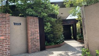 大人気の焼肉屋さん