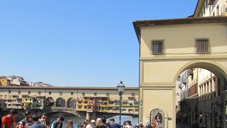 観光客がいっぱい