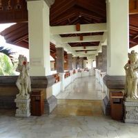 タワー棟への回廊です