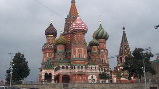 赤の広場に面している教会