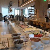 朝食ビュッフェ