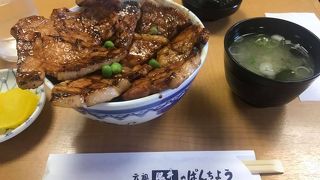 帯広で有名な豚丼や