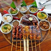 ワルン シェフ バグース （Warung Chef Bagus Restaurant and Balinese Cooking Class）、クタのBBQレストラン、インスタ映えの料理、スペアリブとサテが最高に美味しい、カップルセットがお得