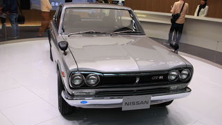 最新からかつての名車まで展示