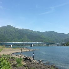 河口湖大橋 河口湖横断 By いつも月夜に米の飯 河口湖大橋のクチコミ フォートラベル