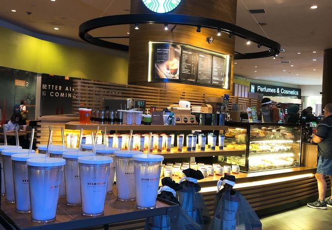 スターバックス コーヒー Gateway Klia2 クチコミ アクセス 営業時間 クアラルンプール フォートラベル