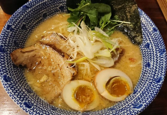 特製戸みら伊ラーメンを食べました。