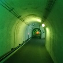 750ｍのトンネルの通路