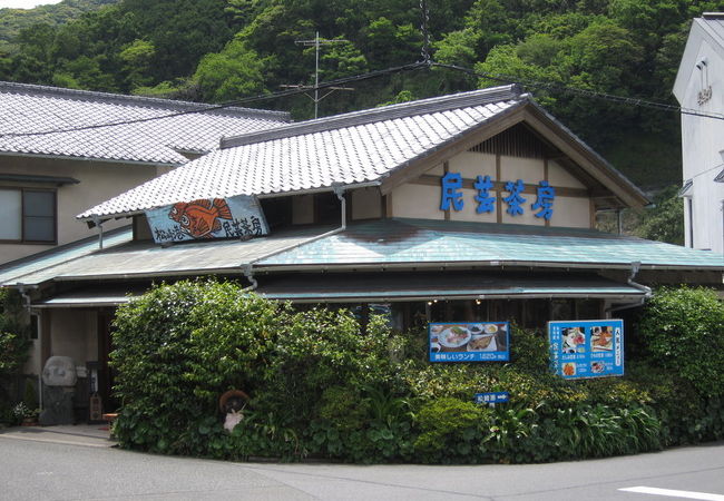 魚介類の定食が美味しいお店です。