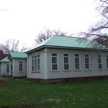 旧昆虫及養蚕学教室