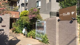 隠れ家的なパティスリー