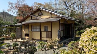 ガイドツアーなし